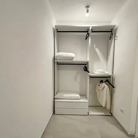 Atmosphera, 180 M Dalla Terza * غولفو أرانتْشي